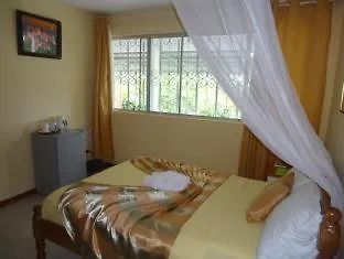 Lodge Lemongrass *