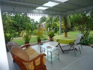 Lodge Lemongrass Beau Vallon (Mahe)
