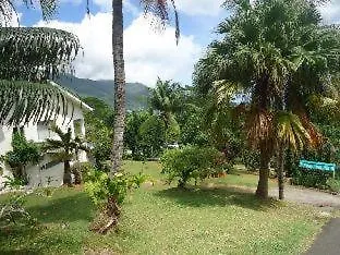 Lemongrass Lodge *