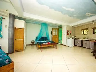 Lemongrass Lodge