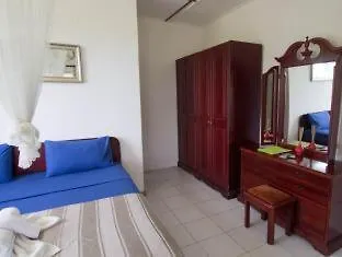 Lemongrass Lodge