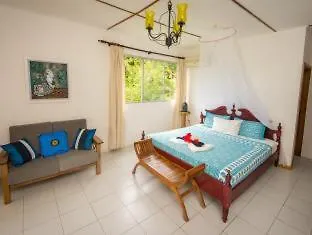 Lemongrass Lodge
