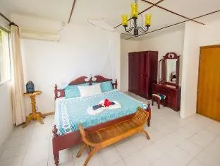 Lemongrass Lodge